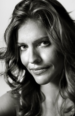 Tricia Helfer